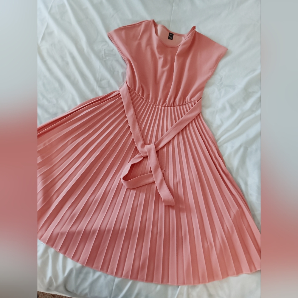 Pink Pleded Dress